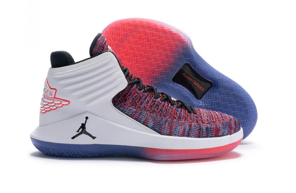 AJ30、31、32、33哪款实战性能最好？AJ33外观好，但实战还要选它