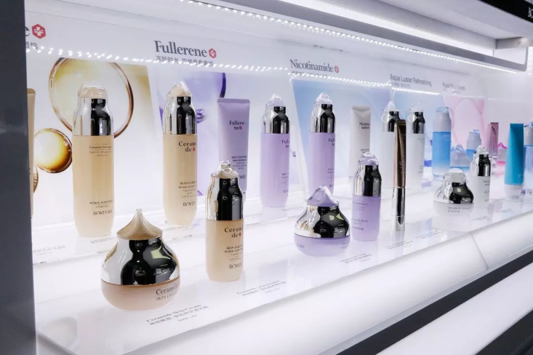 年轻就要用最好的护肤品,珀薇护肤品前景