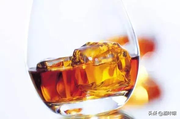 干邑是年份越久越好吗,干邑可以放多久