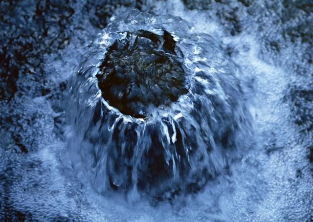 神奇的泉水童话故事,神奇的泉水完整版