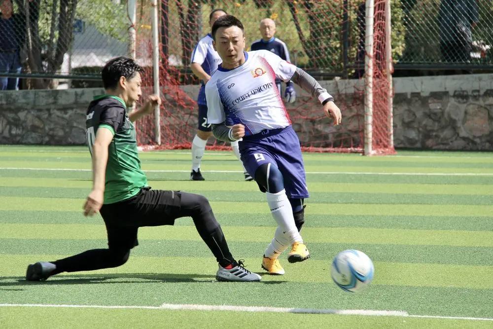 【激情澎湃绿茵场壮志豪情‘天平杯’】冠亚之争尘埃落定