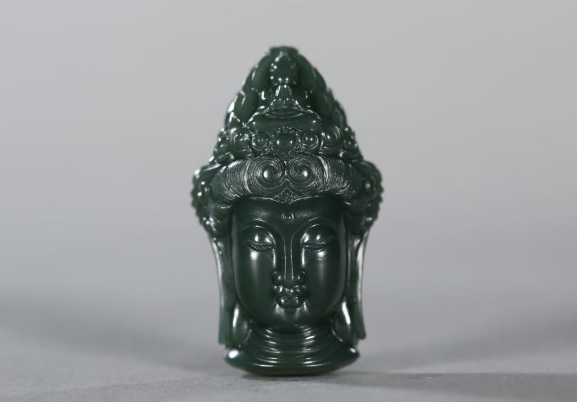 和田玉打灯光圈越小密度越好吗,和田玉是不是密度越高越好呢