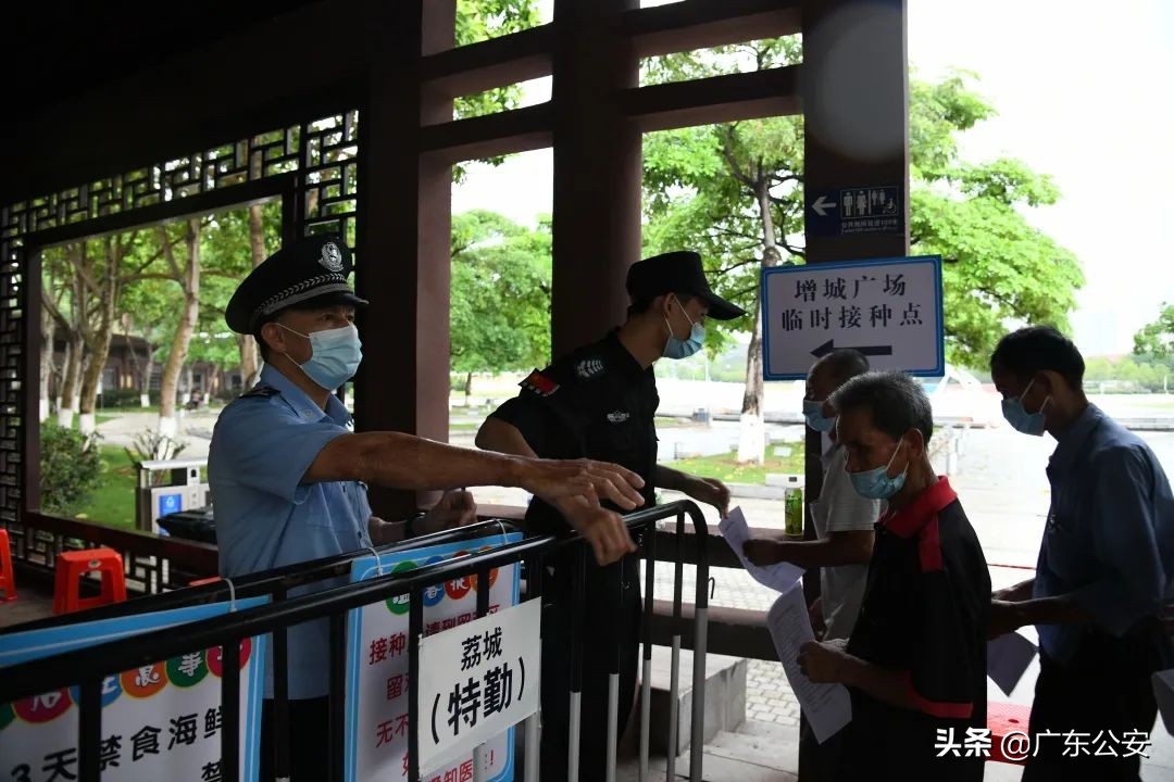 抗疫一线工作者冒着大雪坚守一线,致敬高温下的抗疫战