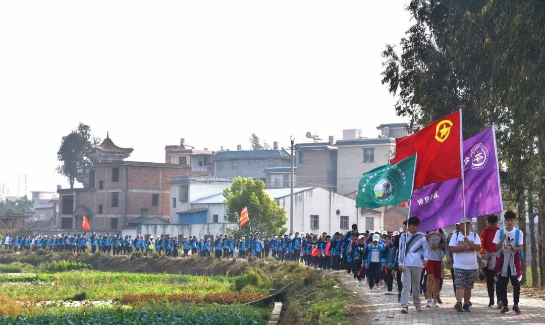 云南曲靖衡水实验中学作息时间,云南衡水呈贡实验中学招生电话