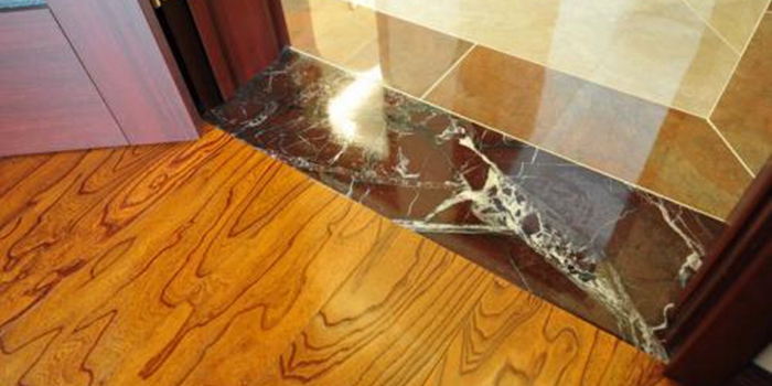 家装门槛石下面需要放什么,门槛石最好的装修方法