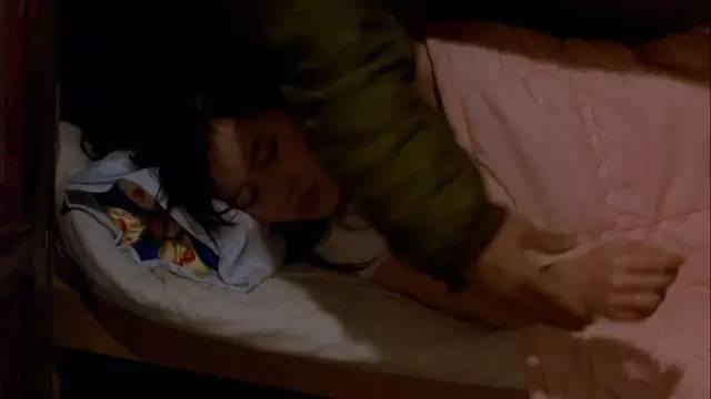 图解电影《弓》，从未见过如此独特的少女*处破**方式