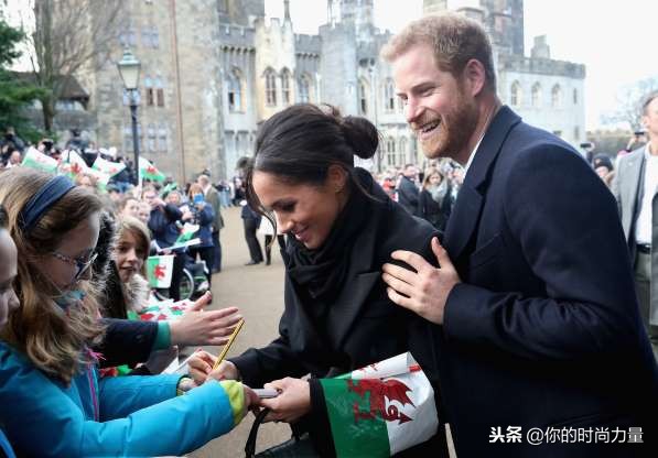 梅根王妃最新出席活动,梅根王妃最新服装