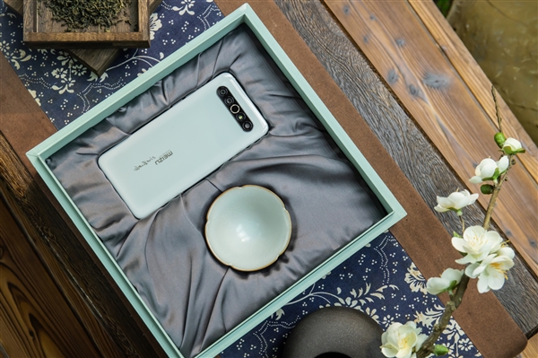 魅族17pro晓芳窑艺术典藏版古风,魅族17天青釉