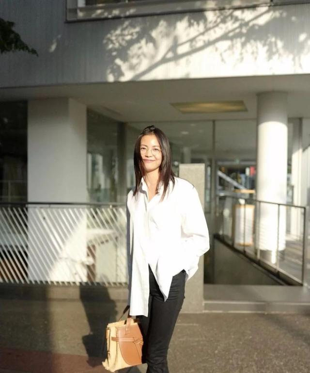 秋冬慵懒风穿出时髦贵气感,秋冬款极简风气质高级感