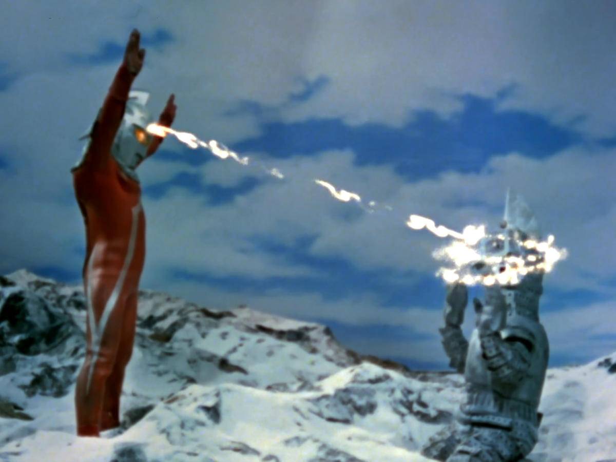 模玩机设:以弹之名守望地球地球的赤红巨人SHF赛文