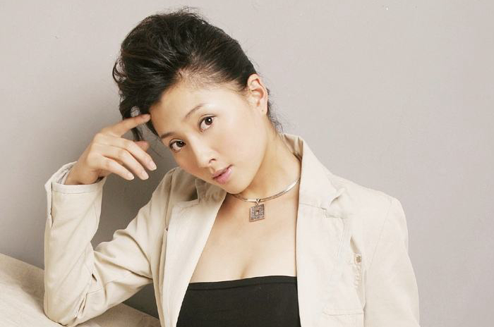 75年女明星有哪些,70后女明星前十名