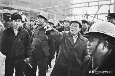 *瑞环李**:天津人的“李大爷”,为了“老太太”骂哭公用局长