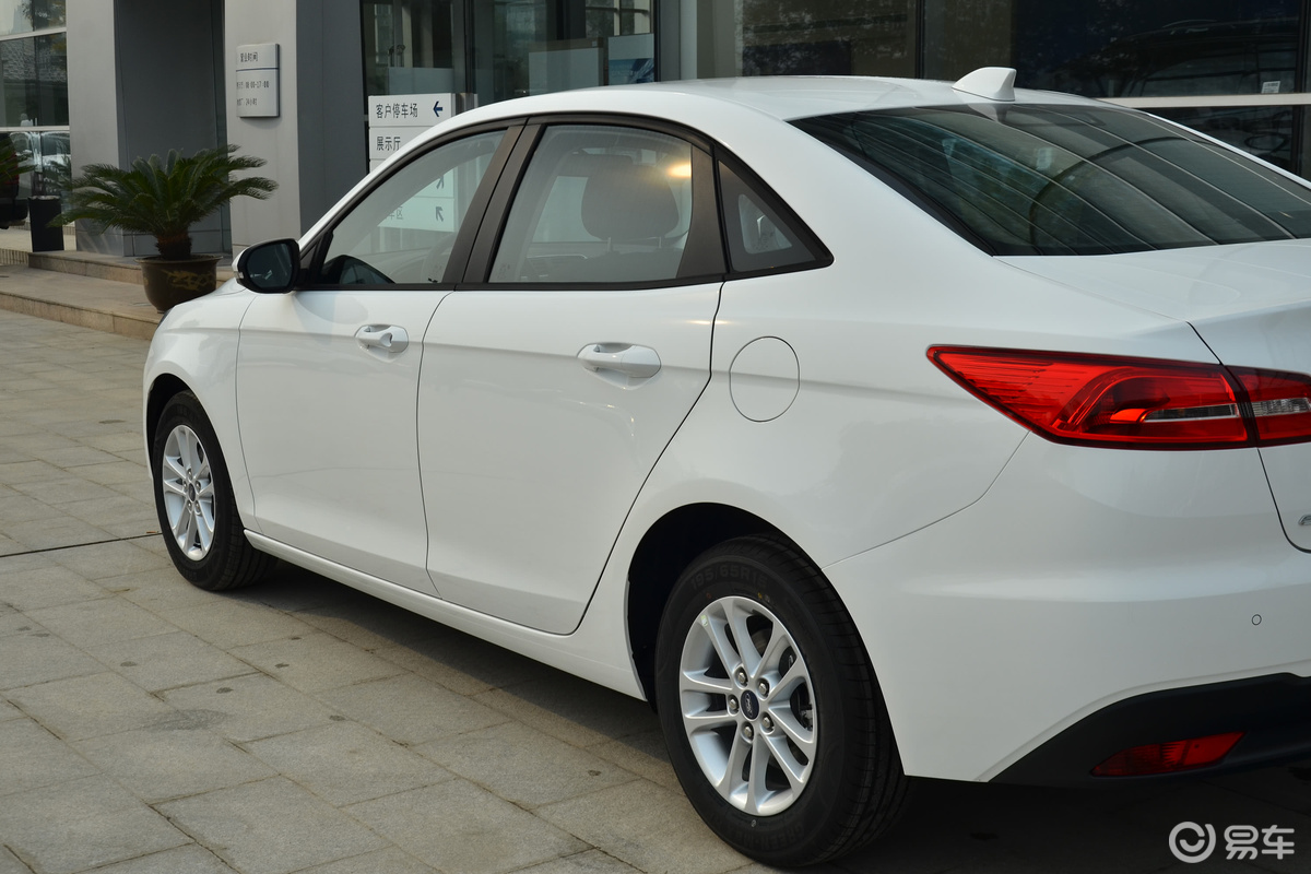 福睿斯2019自动致享国六,福睿斯2019国六跑高速