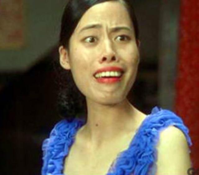 还记得周星驰功夫中的龅牙珍吗,功夫里的龅牙珍现在怎么样