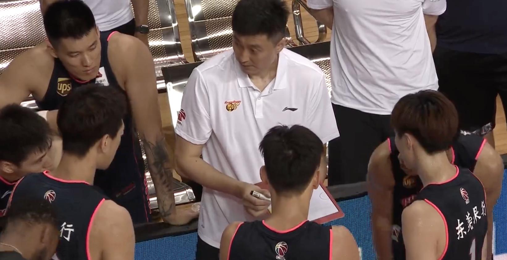 杜锋三秒边线球,李楠和杜锋边线球