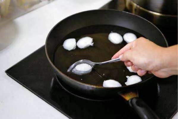 红楼梦中的鸡皮虾丸汤,红楼梦养生汤图解