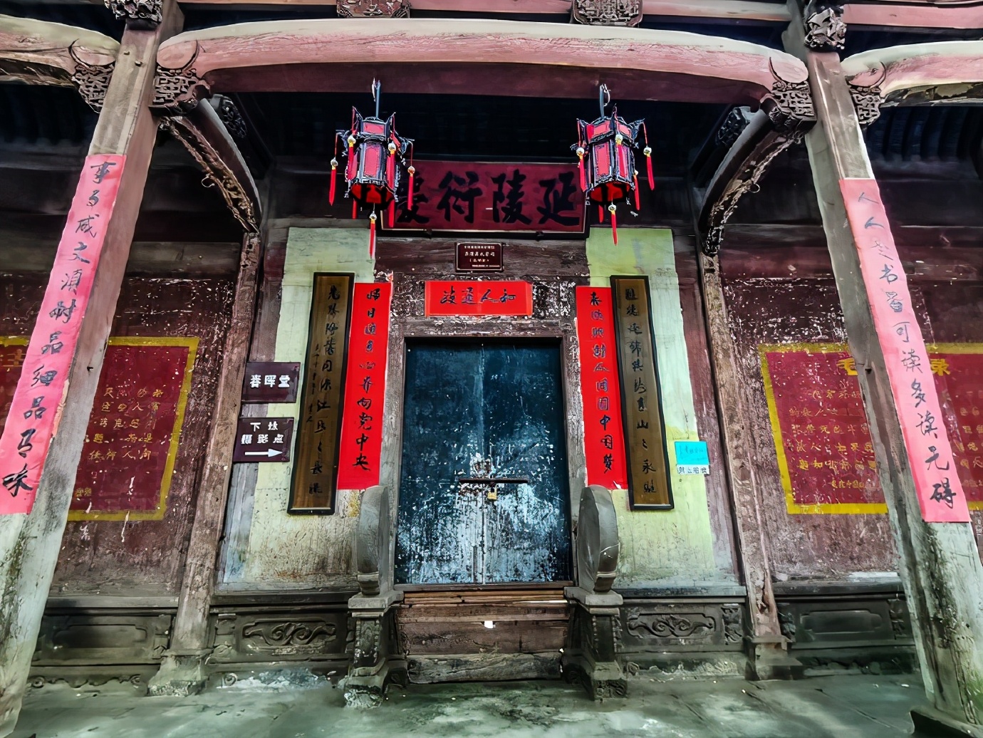 大山深处的古村,大山深处石潭古村