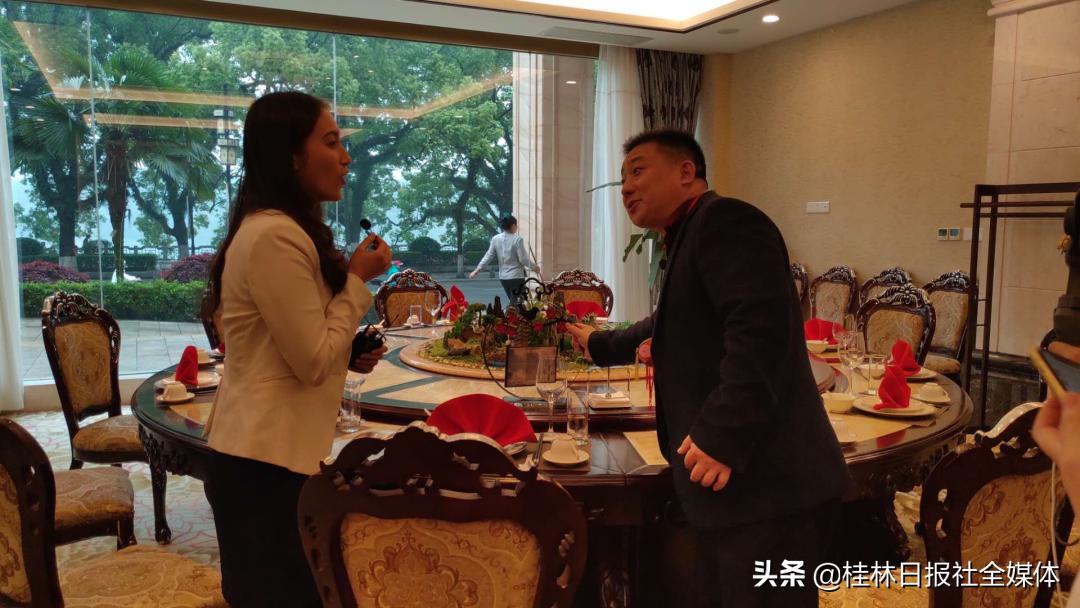 “5999元直接砍掉5000”！桂林这位区长主播霸气优惠，惊呆60万网友