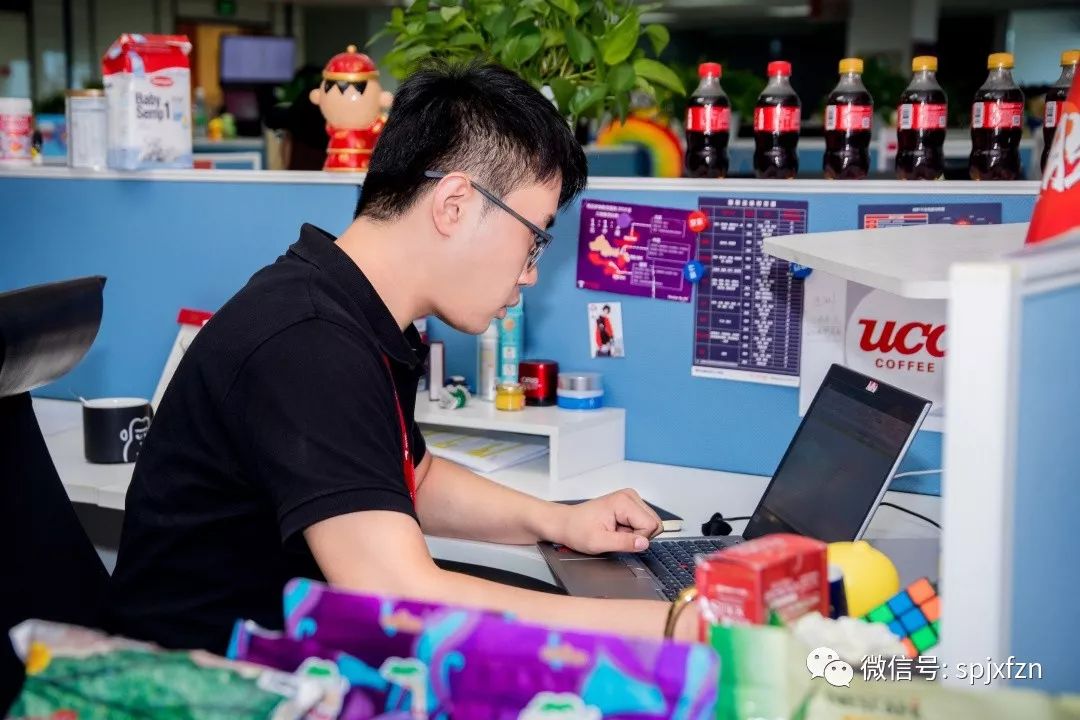 京东买手团靠什么赚钱,京东买手团怎么样