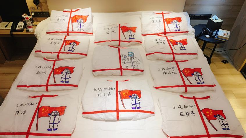 援鄂医疗队战疫日记,致敬抗疫志愿者绘画
