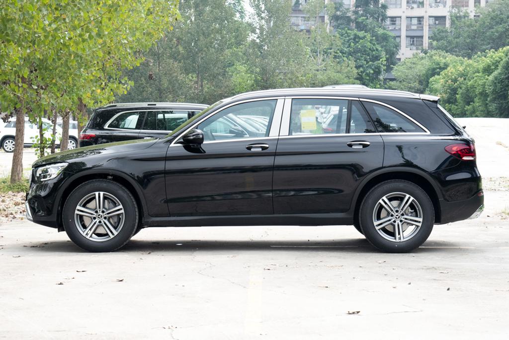 巴中华星锦业奔驰4s店c260多少钱,华星锦业奔驰4s店