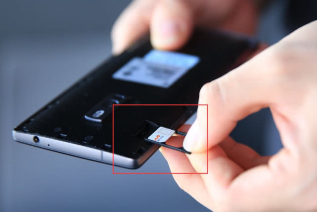 手机丢了微信里绑定信用卡怎么办,手机丢了微信里有钱密码忘了