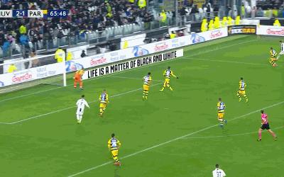 c罗2.56米滞空头球街头挑战,34岁c罗10秒狂奔92米