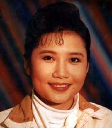 明明一位比一位事业红火，潘虹李娜梅艳芳为何转身选择皈依佛门？