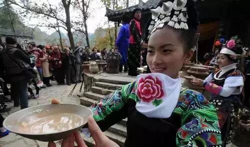 贵州人喝酒有多吓人,为什么贵州人喝酒那么厉害