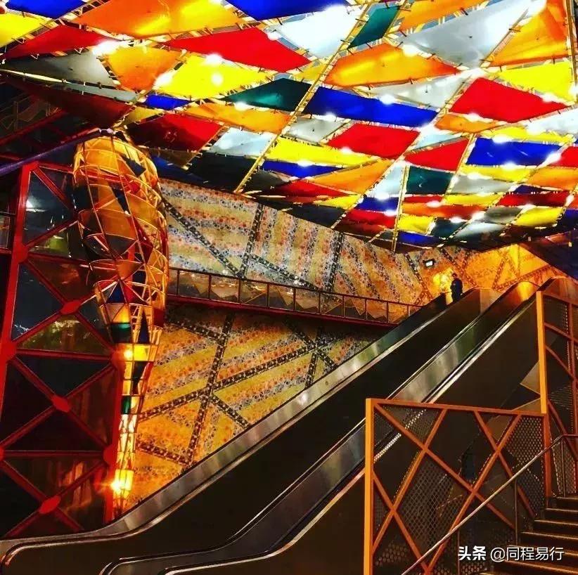 世界最美地铁站图片,世界上最美的地铁城市