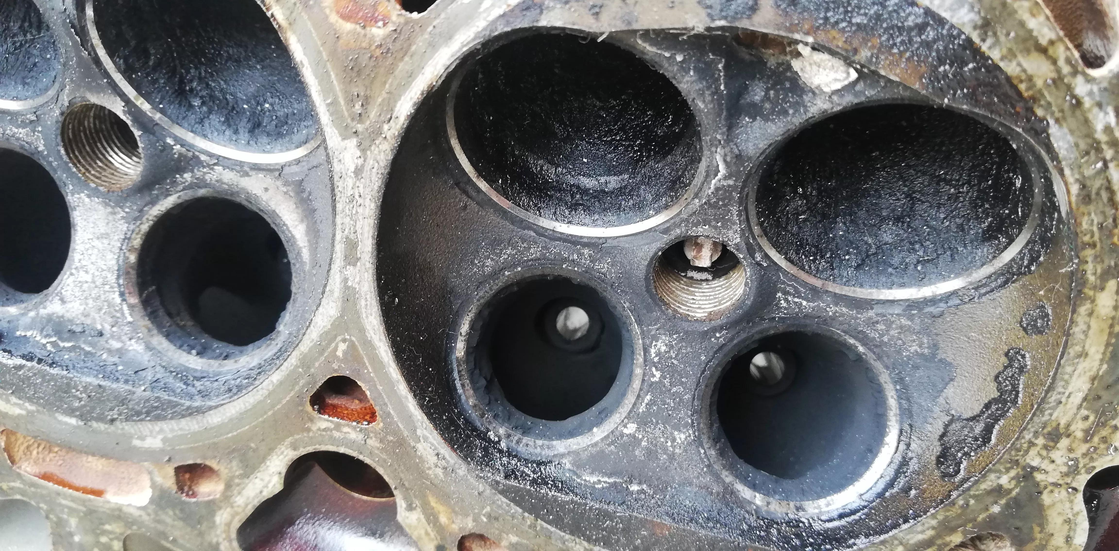 奥迪大众烧机油,怎么发现奥迪车烧机油