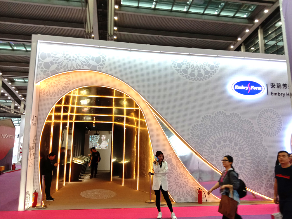 2020深圳内衣展中国内衣模特视频,立美力深圳内衣展2021视频