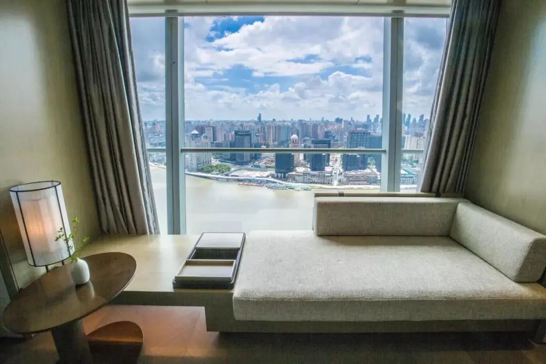 住进风景里民族风情酒店,入住高颜值酒店的感觉