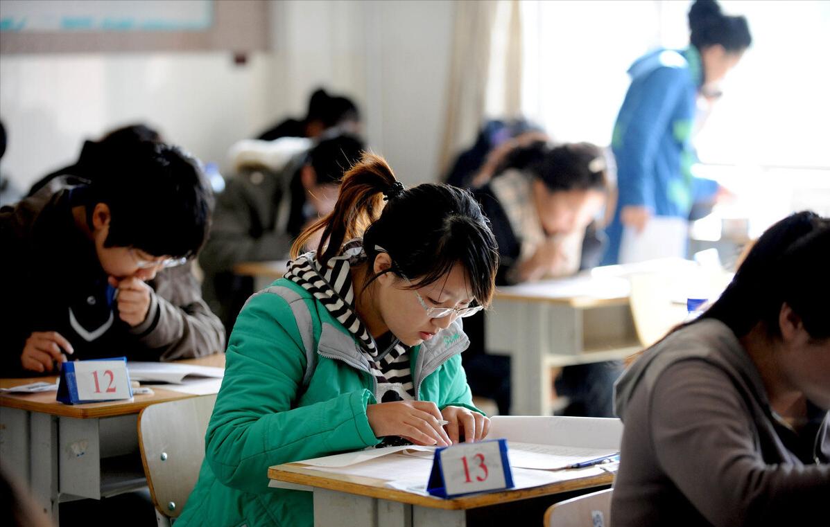 教师资格证好考不正式,教师资格证考哪种含金量最高