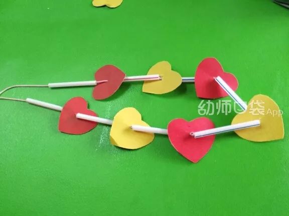 大班亲子游戏5-6岁宅家停课不停学,大班亲子游戏5-6岁在家巧玩报纸