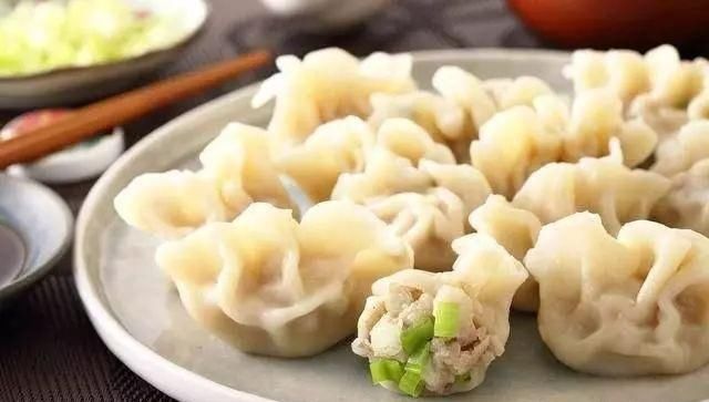 白萝卜饺子这样调馅最好吃,饺子怎么煎才好吃