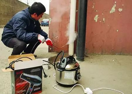 最近天冷水管被冻住了怎么办,自来水被冻住了怎么快速解冻