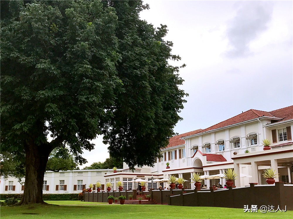 #全民热遗#小天独家，你敢不敢在这个瀑布上洗澡？