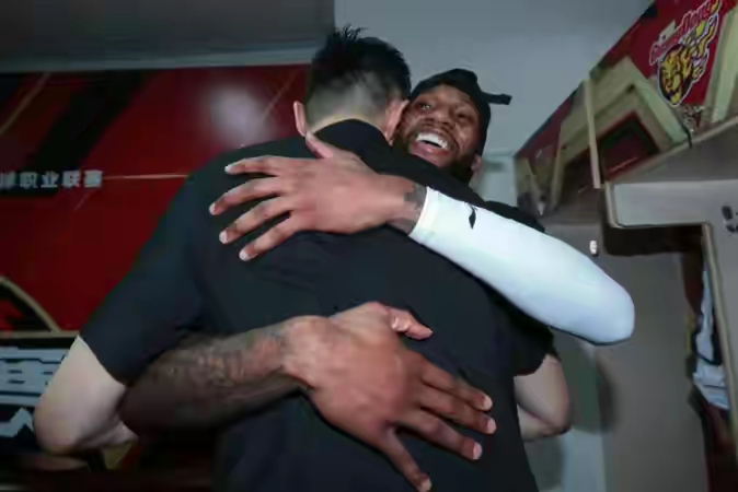 广东宏远最新三队名单,广东队新消息杜锋