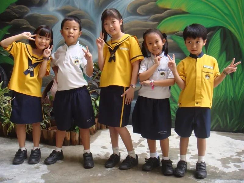 新加坡校服哪个好看,新加坡好看的校服