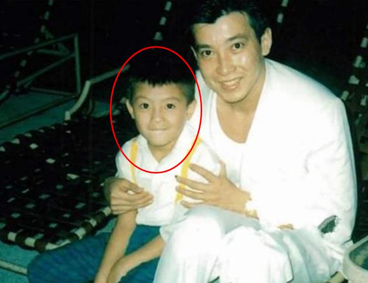 陈冠希父亲破产原因,陈冠希的事迹