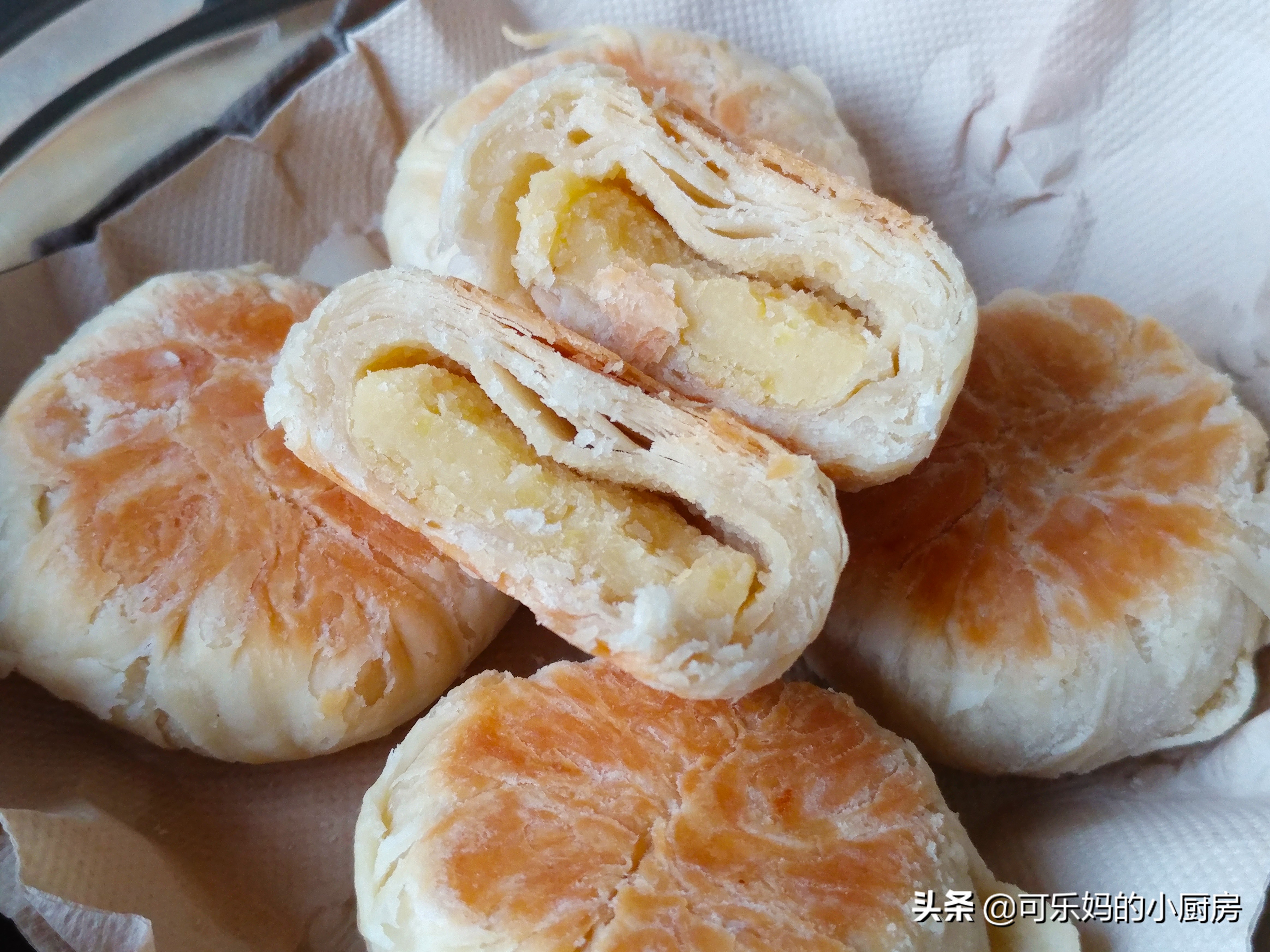 千层中式酥皮点心制作视频,蛋挞皮做绿豆酥饼