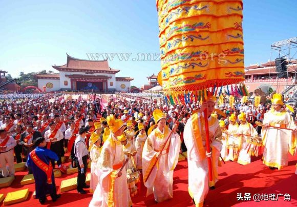 世界十大宗教圣地排名,世界三大宗教发源地和分布地区