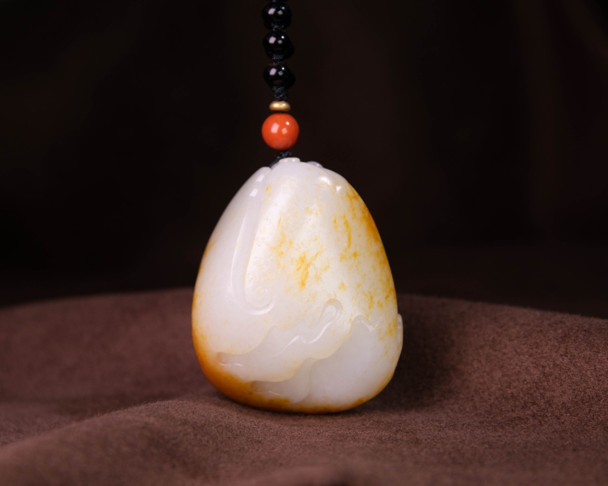 黄沁和田玉籽料优劣鉴别,和田玉原石优劣