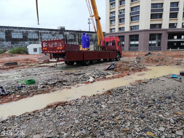 陷车最简单的解决方法,陷车怎么自救最有效