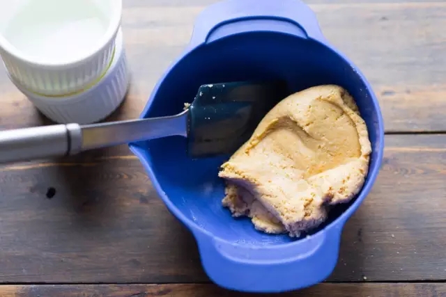 简单8寸芒果慕斯最佳配方,颜值高又超级好吃的芒果慕斯