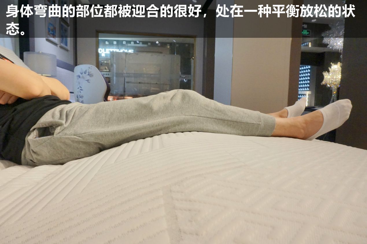 芝华仕对比掌上明珠床选哪个,芝华仕真皮电动智能床