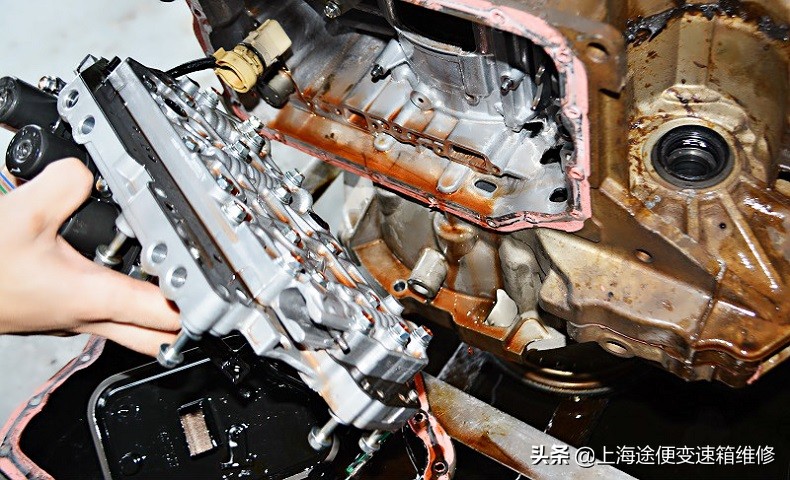 马自达3变速箱维修大概多少钱,马自达3变速箱跳挡慢