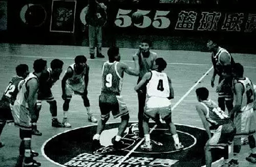 cba黄金一代分别是什么时候退役,cba十年黄金一代介绍