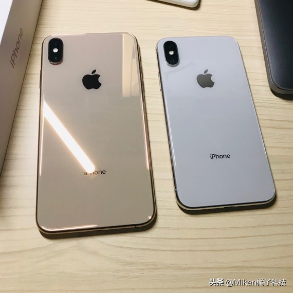 手机到底要不要贴膜和手机壳,手机真的需要套壳贴膜啊